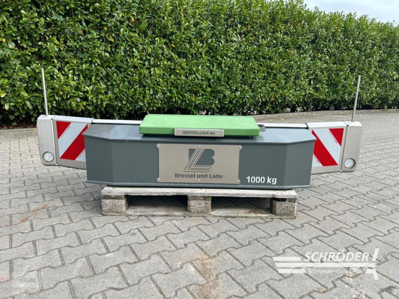 Frontgewicht des Typs Bressel & Lade FRONTGEWICHT FHG 1000 SF (G35) | NEU, Gebrauchtmaschine in Wildeshausen (Bild 2)